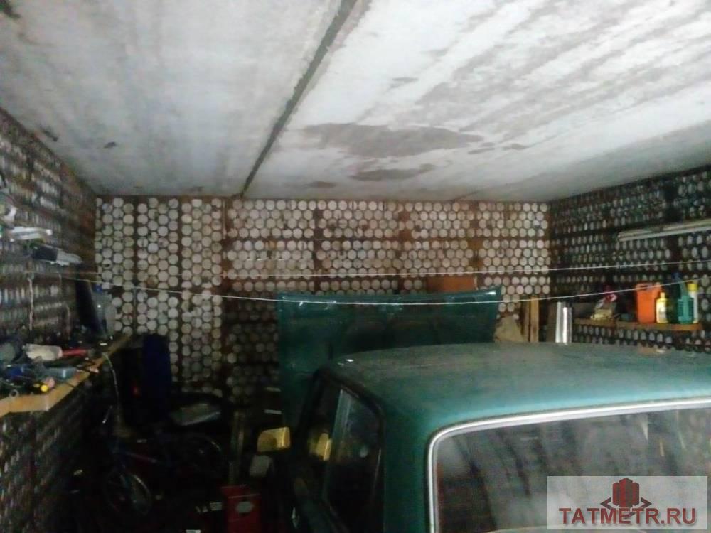 Отличный гараж на первой линии в г. Зеленодольск. Гараж капитальный, кирпичный, железобетонные перекрытия, железные...