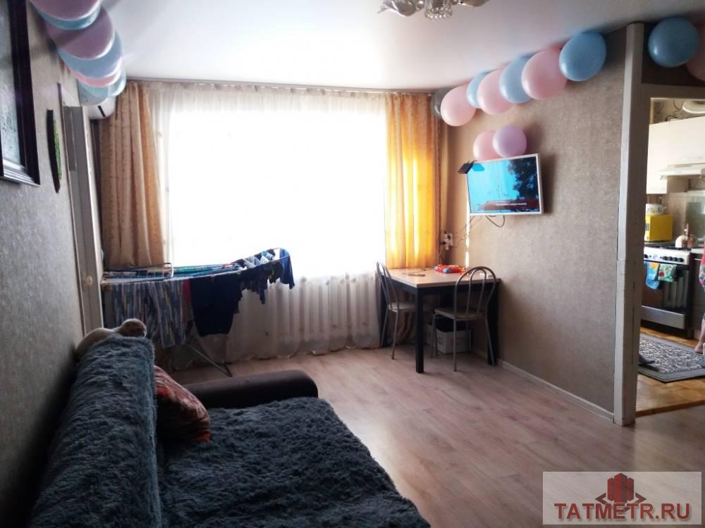 Продается двухкомнатная квартира в г. Зеленодольск. В квартире сделан ремонт: пластиковые окна, натяжные потолки, на...