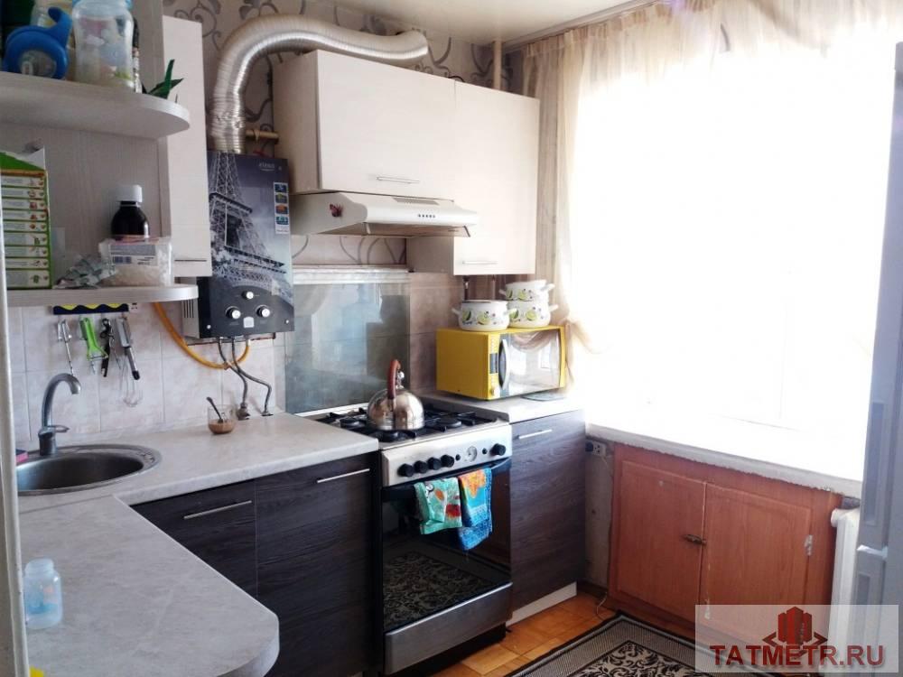 Продается трехкомнатная квартира в г. Зеленодольск. В квартире сделан ремонт: пластиковые окна, натяжные потолки, на... - 5