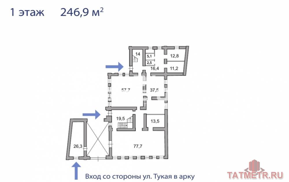 Трехэтажный особняк ХIX века после капитальной реконструкции в историческом центре города Казани в центральной части... - 3