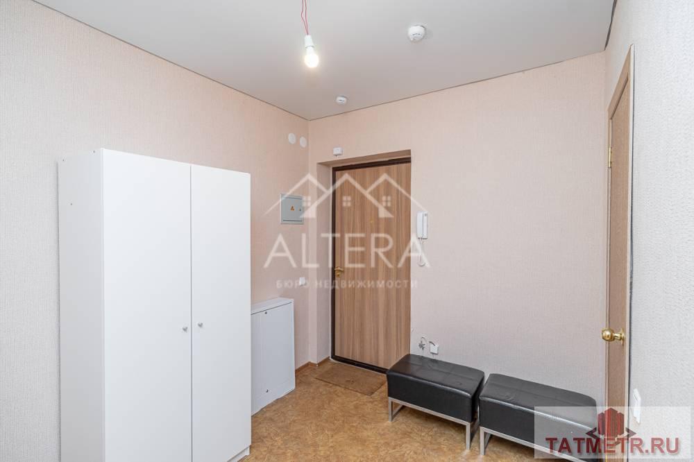 Продается просторная просторная и светлая 3-комнатная квартира в ЖК Салават Купере в Кировском районе.... - 11