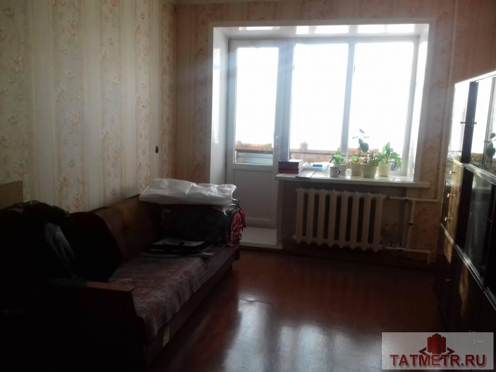 Продается отличная квартира в г. Зеленодольск. Квартира светлая, чистая, очень теплая, солнечная, окна стеклопакет,...