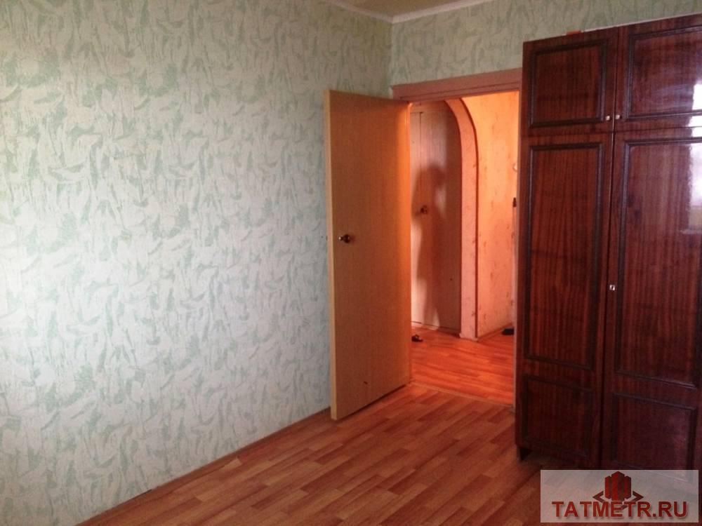 Сдается хорошая двухкомнатная  квартира в г. Зеленодольск. Квартира, теплая, уютная. В квартире имеется: диван, два... - 3