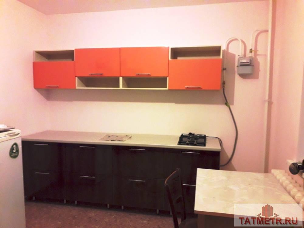 Продается квартира  в новом доме, самом центре города Зеленодольск. Квартира большая, уютная, теплая, комната с...