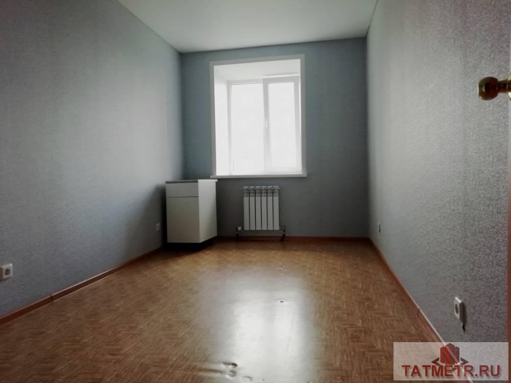 Сдается отличная двухкомнатная  квартира в новом доме в г. Зеленодольск. В квартире имеется диван, кухонный гарнитур,... - 2