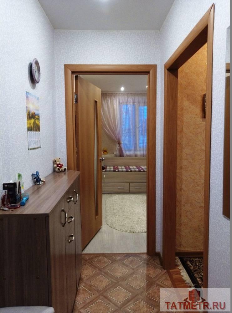 Продается замечательная и очень теплая  трехкомнатная квартира в самом центре г. Зеленодольск. Комнаты просторные,... - 8