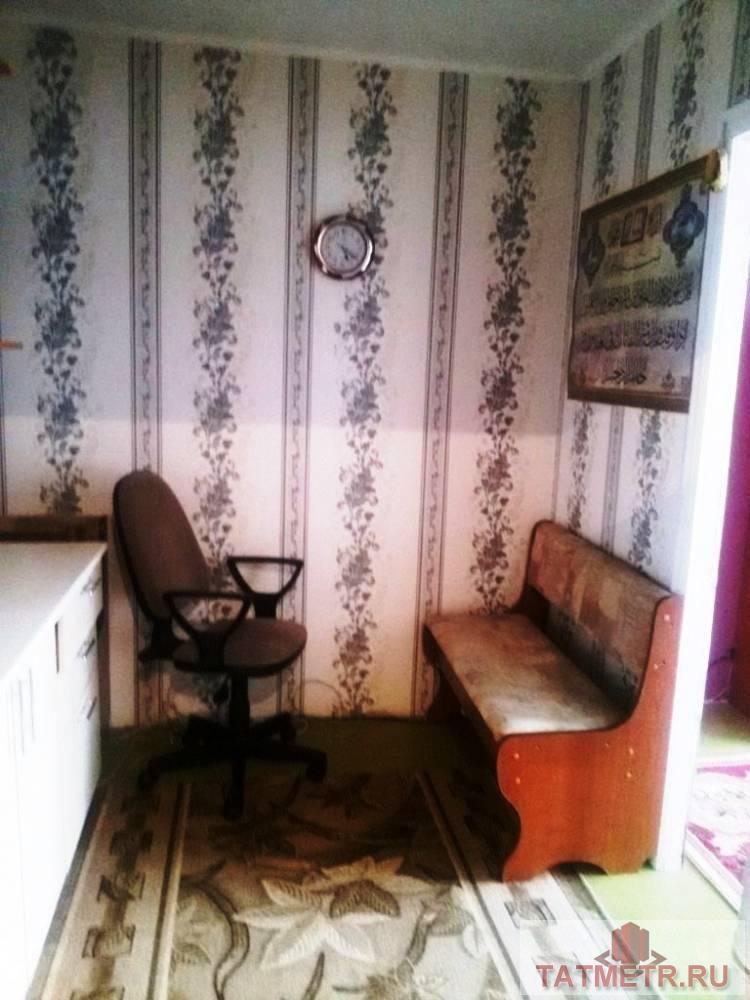 Сдается уютная двухкомнатная квартира в г. Зеленодольск. В квартире имеется: кухонный гарнитур, диван, кровать,... - 1