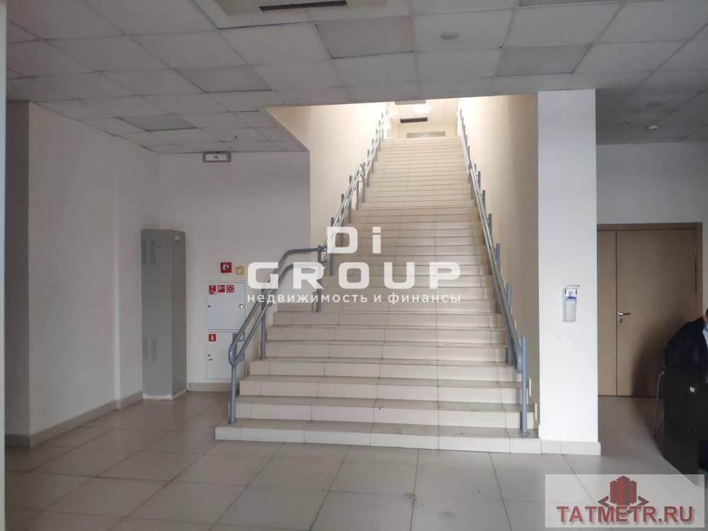 Сдается большая площадь от 1000 м² 2 этажа с отдельными входами по проспекту Ямашева,115а Основные характеристики: —... - 5