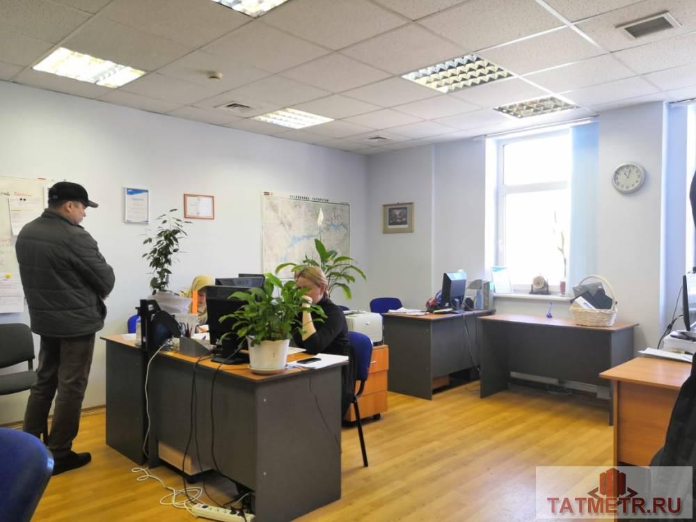 Продается офисное помещение 402,2 кв.м., в офисном центре, расположенном по улице Николая Столбова, 2, в Вахитовском... - 7