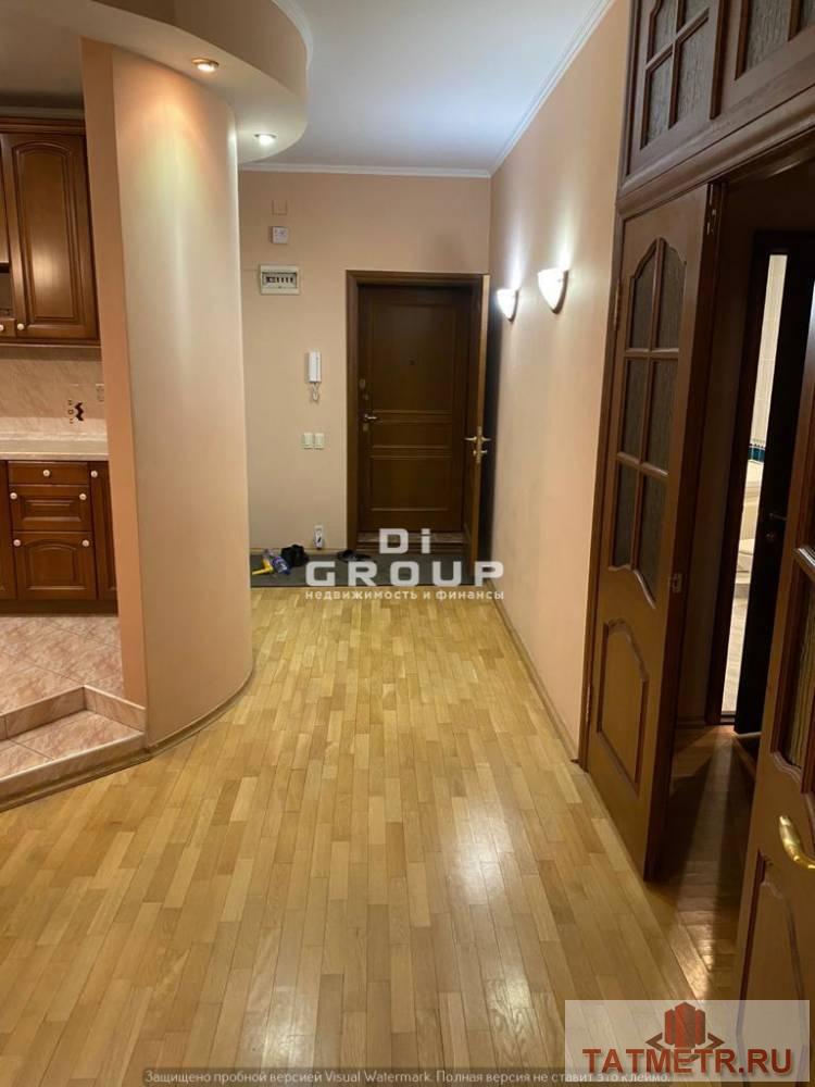 Продается 3 комнатная квартира в самом центре Казани, общей площадью 96 кв.м. с дорогим качественным ремонтом. Есть... - 1