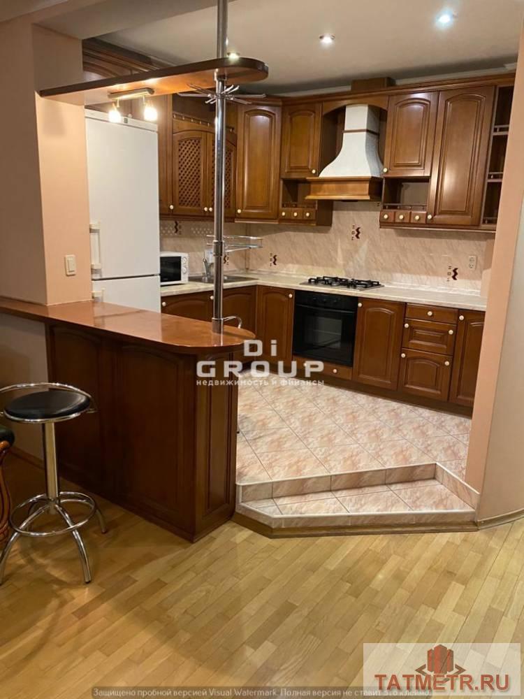 Продается 3 комнатная квартира в самом центре Казани, общей площадью 96 кв.м. с дорогим качественным ремонтом. Есть... - 2