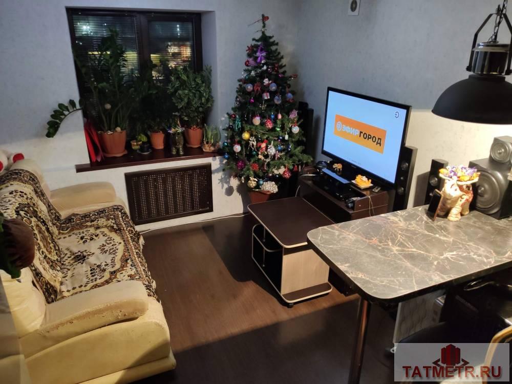 Продается шикарная двухкомнатная гостинка с общей площадью 30,1 м2 в пятиэтажном кирпичном доме в Приволжском районе,... - 4