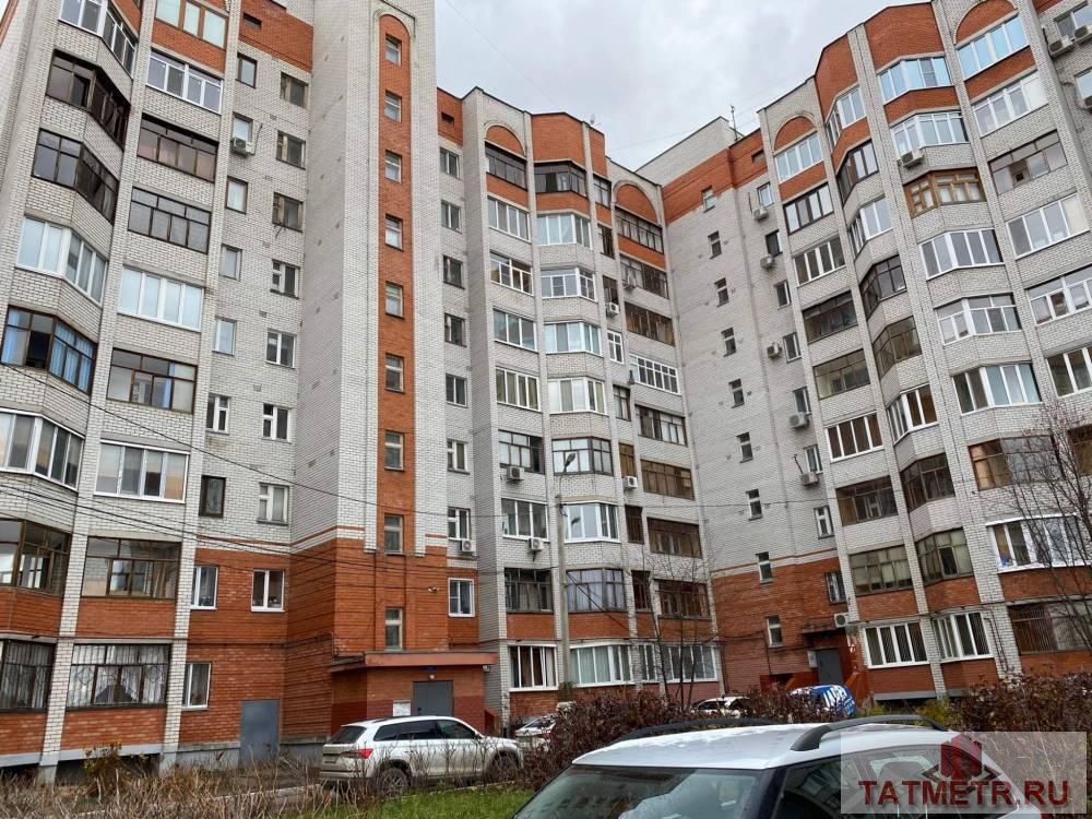 Продается 3-комн. квартира, площадью 96 м2 в 3 мин. транспортом от м.Горки, район города - Приволжский. Возможен...