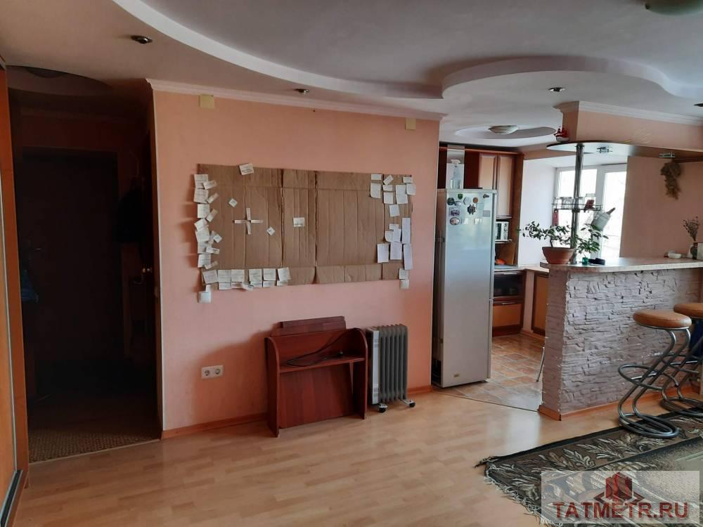 Продается 2-комн. квартира, площадью 54 кв.м в 4 мин. пешком от м.Северный вокзал, район Московский.  Жилая площадь...