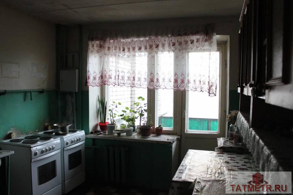 Продается хорошая комната в г. Зеленодольск. Комната чистая, теплая, светлая. Новая входная дверь. В комнате никто не... - 3