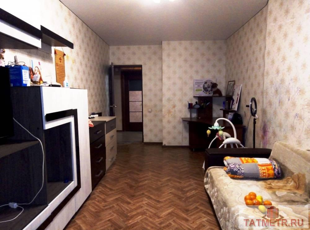 Продается шикарная трехкомнатная квартира  с отличным ремонтом в живописном районе пгт. Васильево. Комнаты... - 1