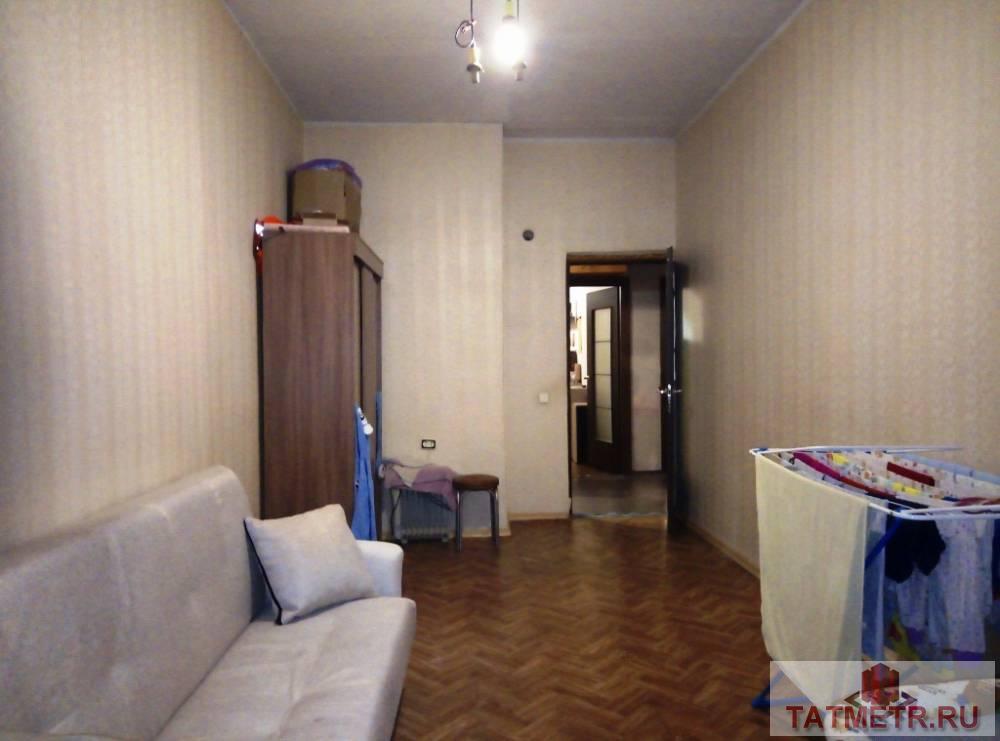 Продается шикарная трехкомнатная квартира  с отличным ремонтом в живописном районе пгт. Васильево. Комнаты... - 3