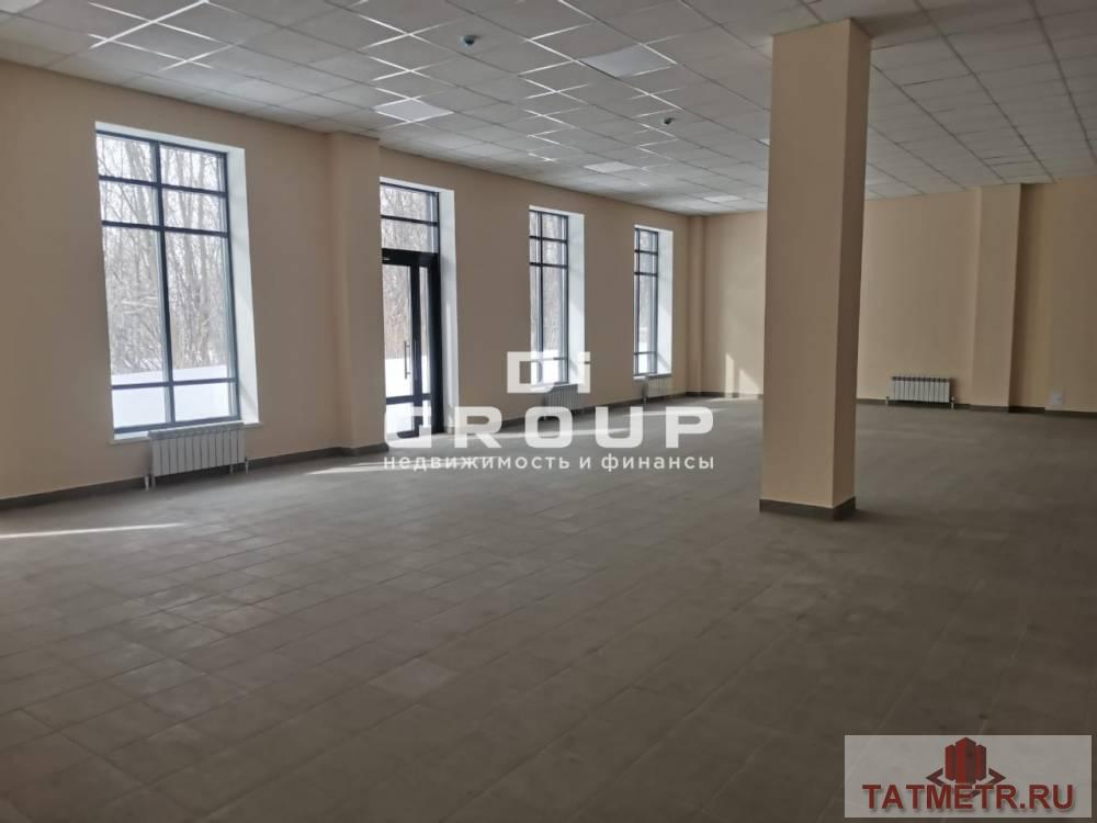 Продается 2-х этажное здание по ул. Лукницкого д.5 Характеристики: — располагается на 1 линии от дороги; — свой... - 4