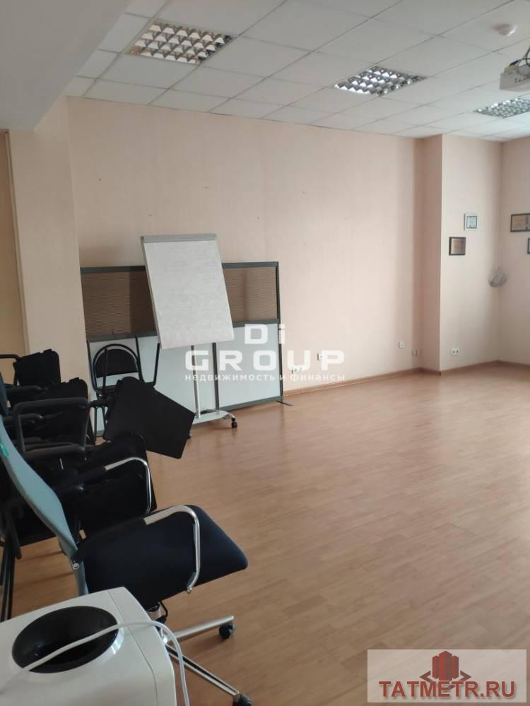 Сдаю 38 кв.м., каждый офис изолирован, площадь обговаривается, второй этаж в БЦ в Вахитовском районе по улице... - 2