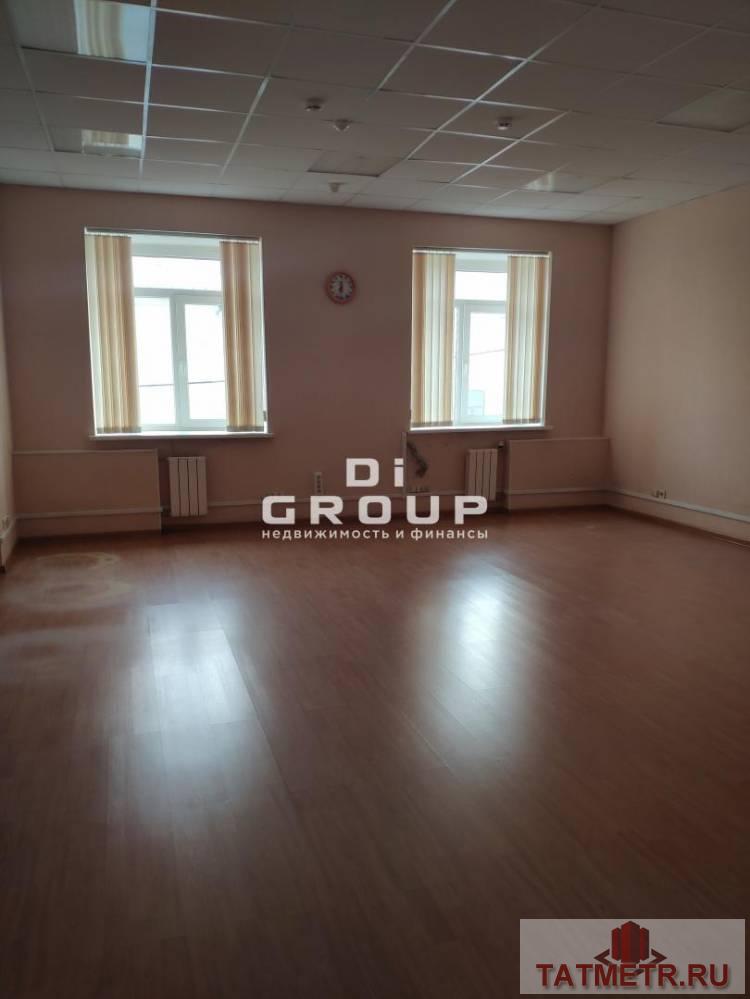 Сдаю 38 кв.м., каждый офис изолирован, площадь обговаривается, второй этаж в БЦ в Вахитовском районе по улице... - 3