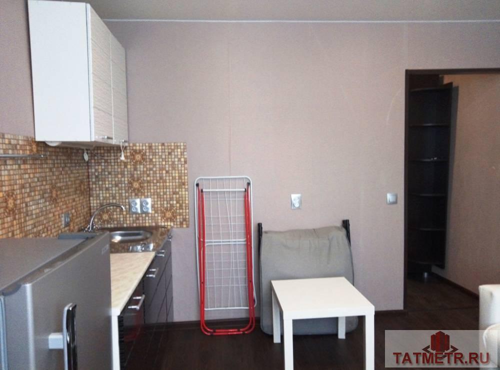 Продается отличная однокомнатная квартира в спокойном районе г. Зеленодольск. Квартира уютная с шикарным ремонтом.... - 2