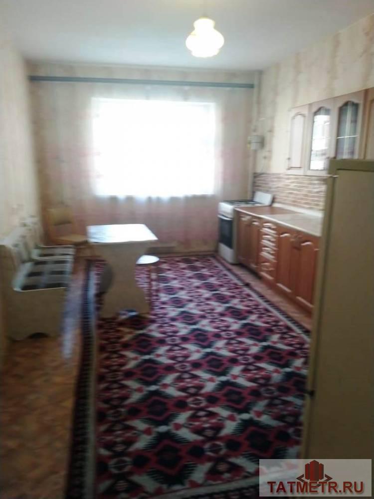 Сдается отличная однокомнатная квартира в новом доме в центре г. Зеленодольск. Квартира просторная, теплая, светлая.... - 1