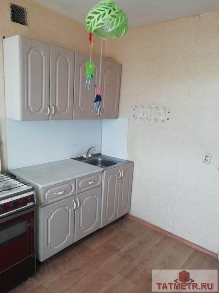 Продается однокомнатная квартира в отличном районе  пгт. Васильево. Комната просторная, уютная в хорошем состоянии.... - 3