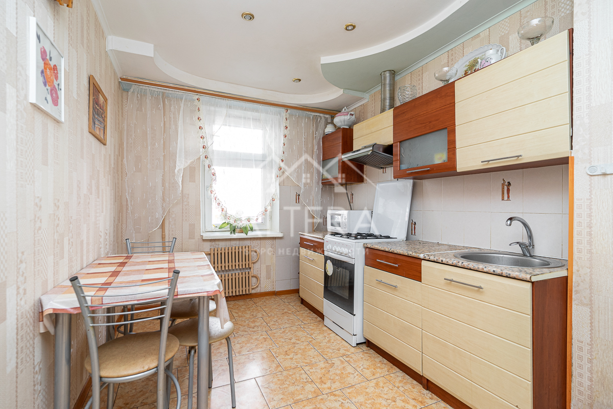 Продается четырехкомнатная квартира в доме 1998 года постройки на Четаева – в сердце Ново-Савиновского района.... - 3