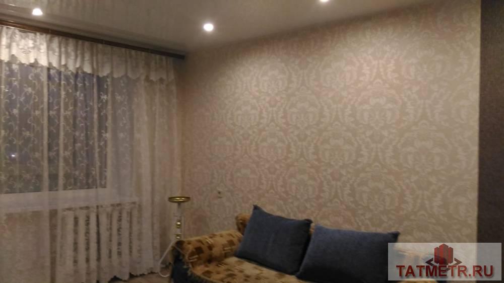 Сдается отличная квартира в г.Зеленодольск. В квартире  натяжные потолки, имеется вся необходимая мебель: кровать,...