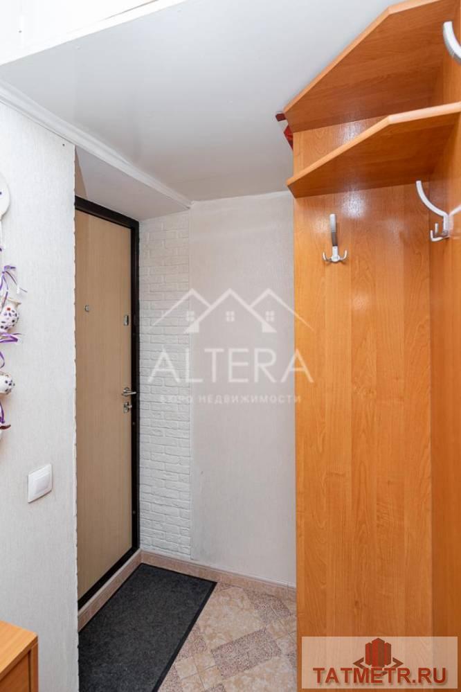 Продается просторная и светлая 2-х комнатная квартира по адресу: ул. Кирпичникова д 3.   Квартира располагается в... - 10