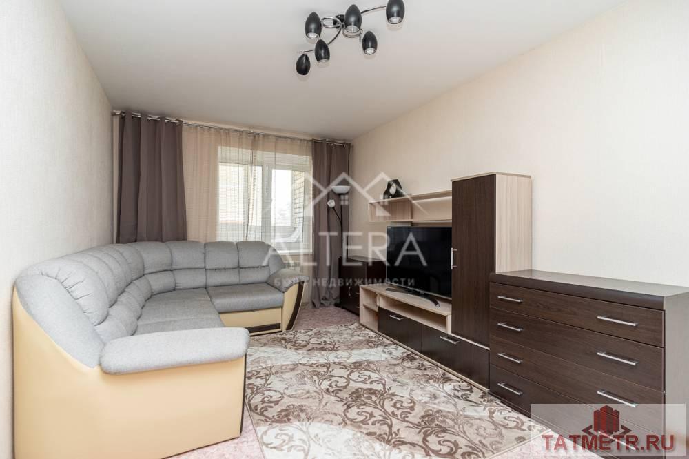Предлагаем Вашему вниманию просторную однокомнатную квартиру в Кировском районе г.Казани. Квартира расположена на...