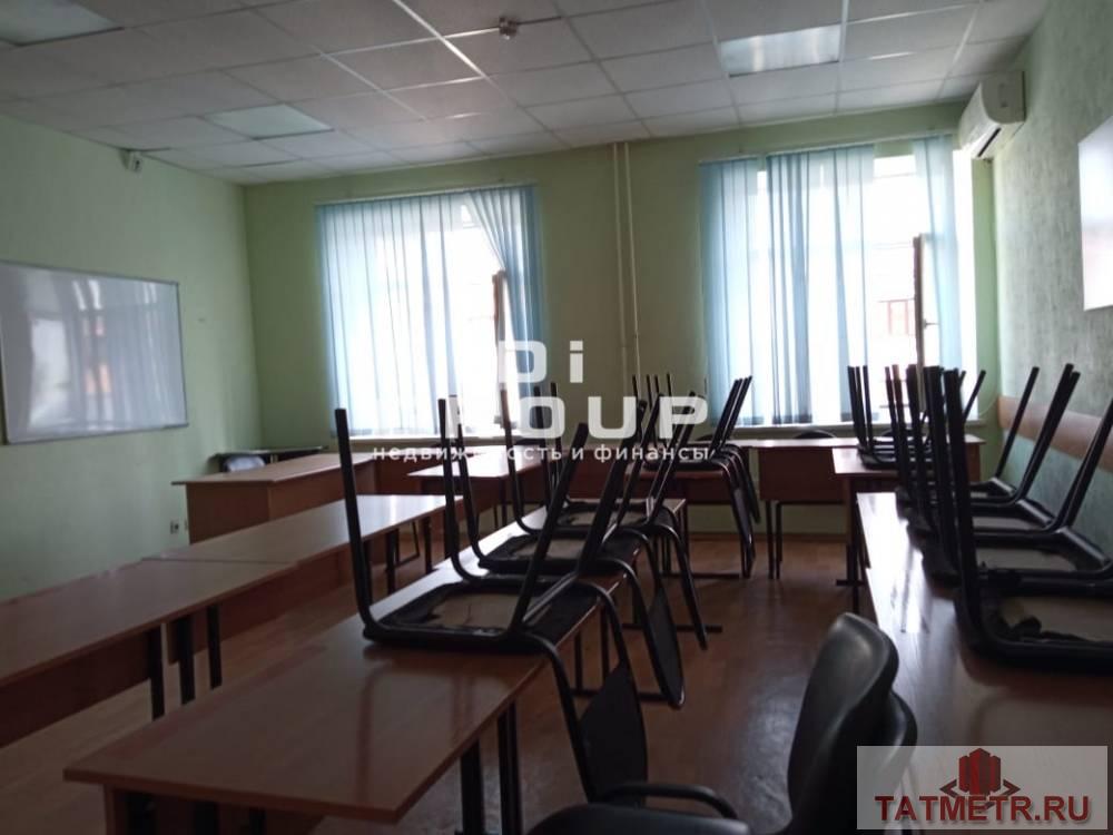 Сдается офис в центре города, в Вахитовском районе, два отдельных кабинета (в правом крыле), в отдельном блоке. Левое... - 2