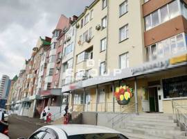 Сдается торговое помещение 230 м² по адресу Салимжанова, 15....