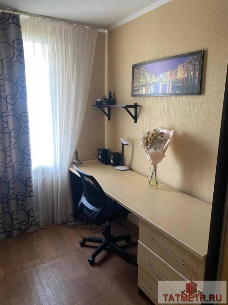 Продаётся отличная квартира в центре города Зеленодольск. Квартира светлая, чистая, очень теплая, стены, потолки... - 4