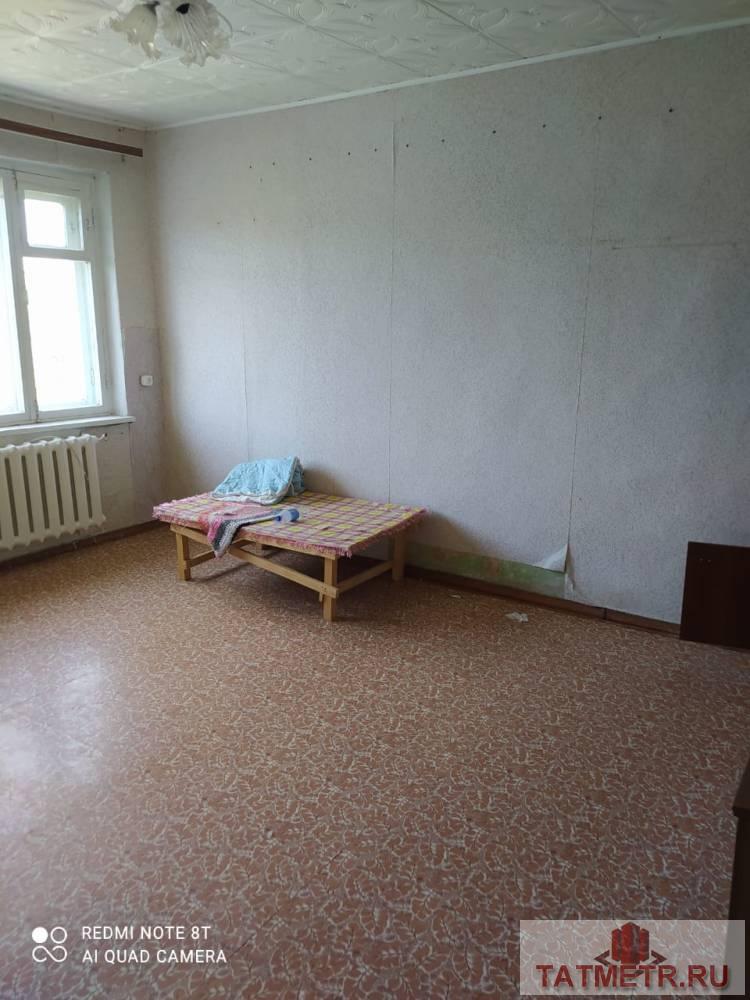 Продается двухкомнатная квартира в пгт. Васильево. В квартире имеется просторный зал, спальня, большая кухня-студия....