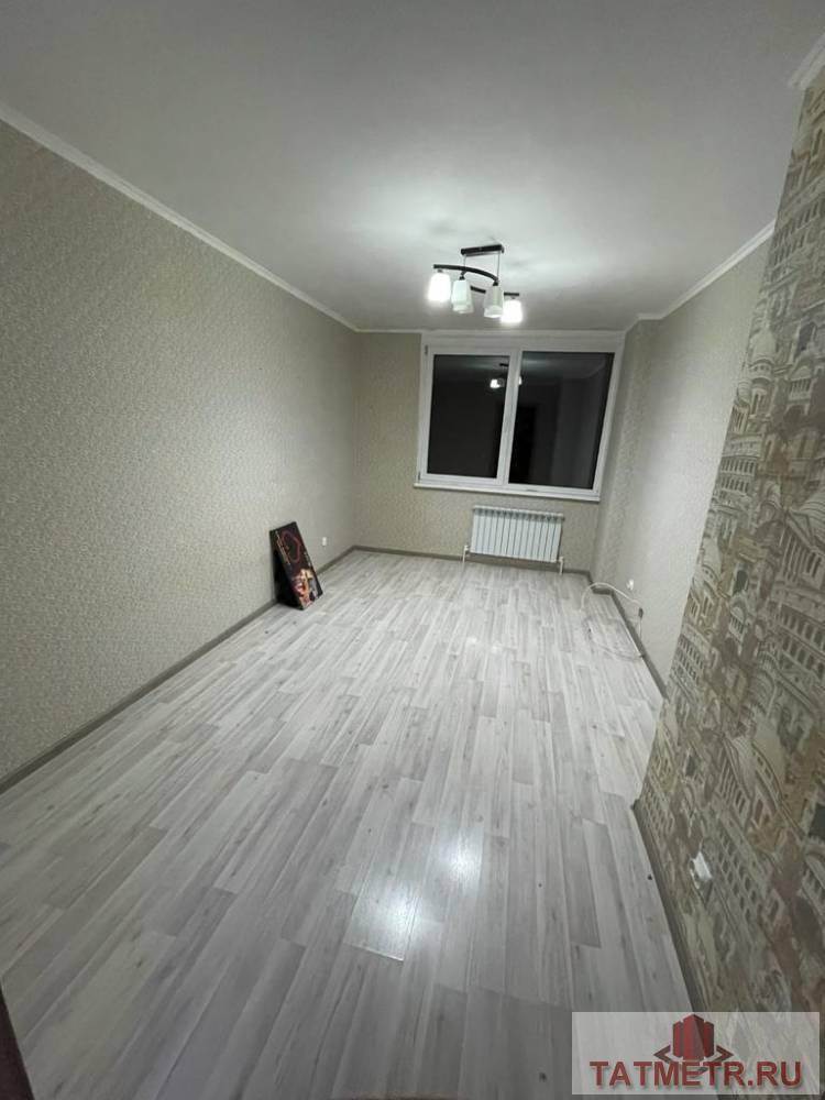 Продается  хорошая однокомнатная квартира,  расположенная в  пгт.  Васильево. Комната просторная, светлая. Окна... - 2