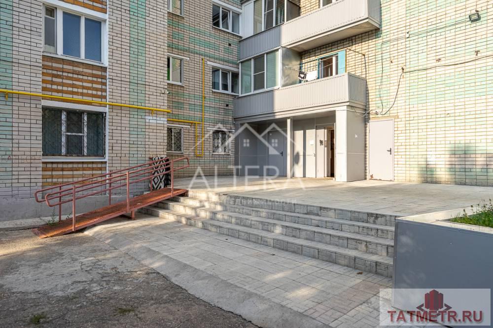 Вашему вниманию предлагается большая однокомнатная квартира в самом развитом районе Казани.  Преимущества именно этой... - 14