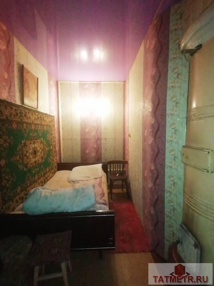  Продается двухэтажный дом в черте г. Зеленодольск . Дом уютный, в хорошем состоянии. На первом этаже расположены:... - 3