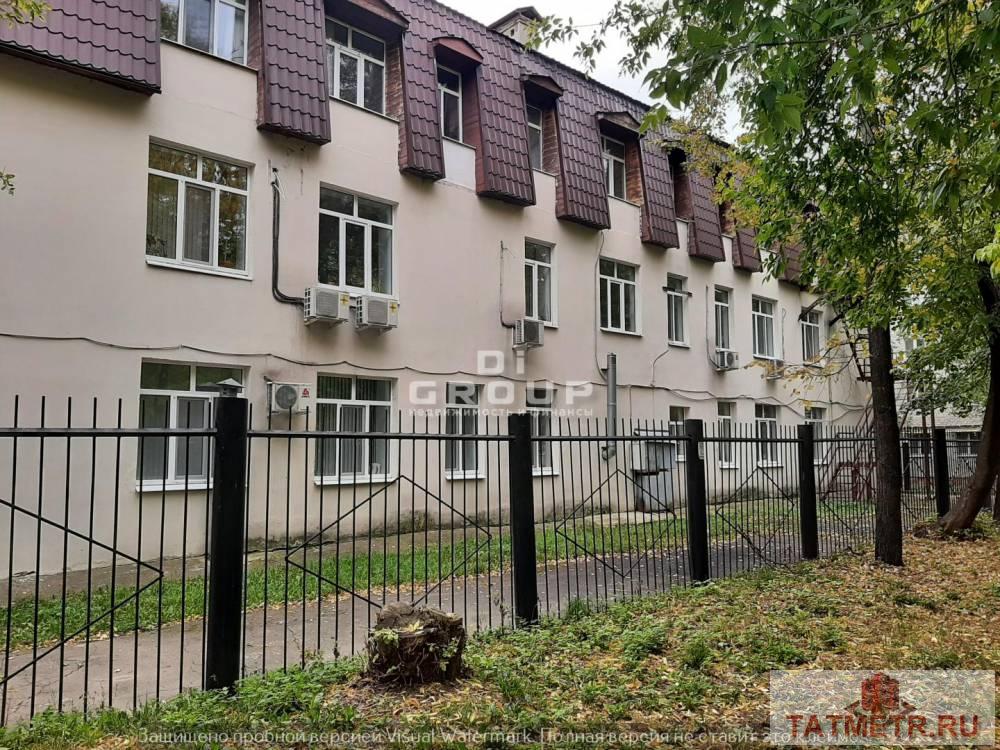 Продам отдельно стоящее трехэтажное здание в Московском районе. — площадь здания 1249 кв.м., земельный участок 16... - 2