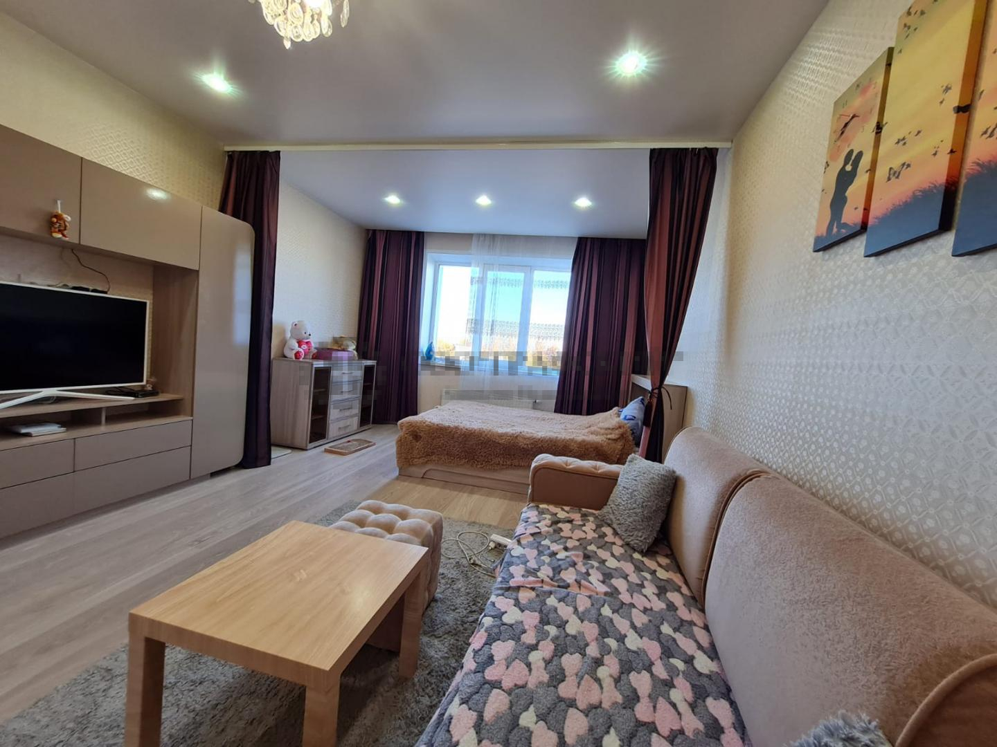 Продается уютная 1 комнатная квартира в Жилом комплексе комфорт-класса «Взлетная полоса». Квартира находится на 2м... - 18