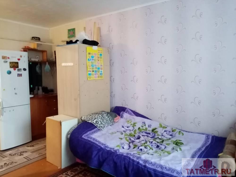 Продается отличная комната в г. Зеленодольск. Комната просторная, светлая, уютная  в хорошем состоянии. В комнате... - 2