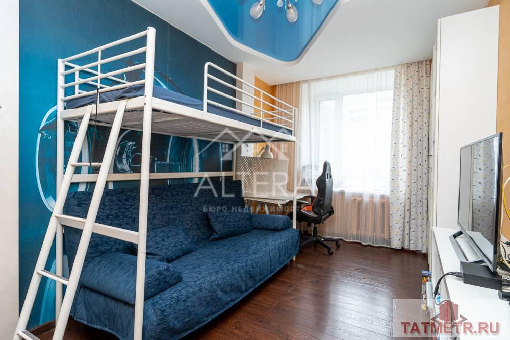Хотите жить в уютной квартире с индивидуальной планировкой?   Продается просторная 3-х комнатная квартира в кирпичном... - 7