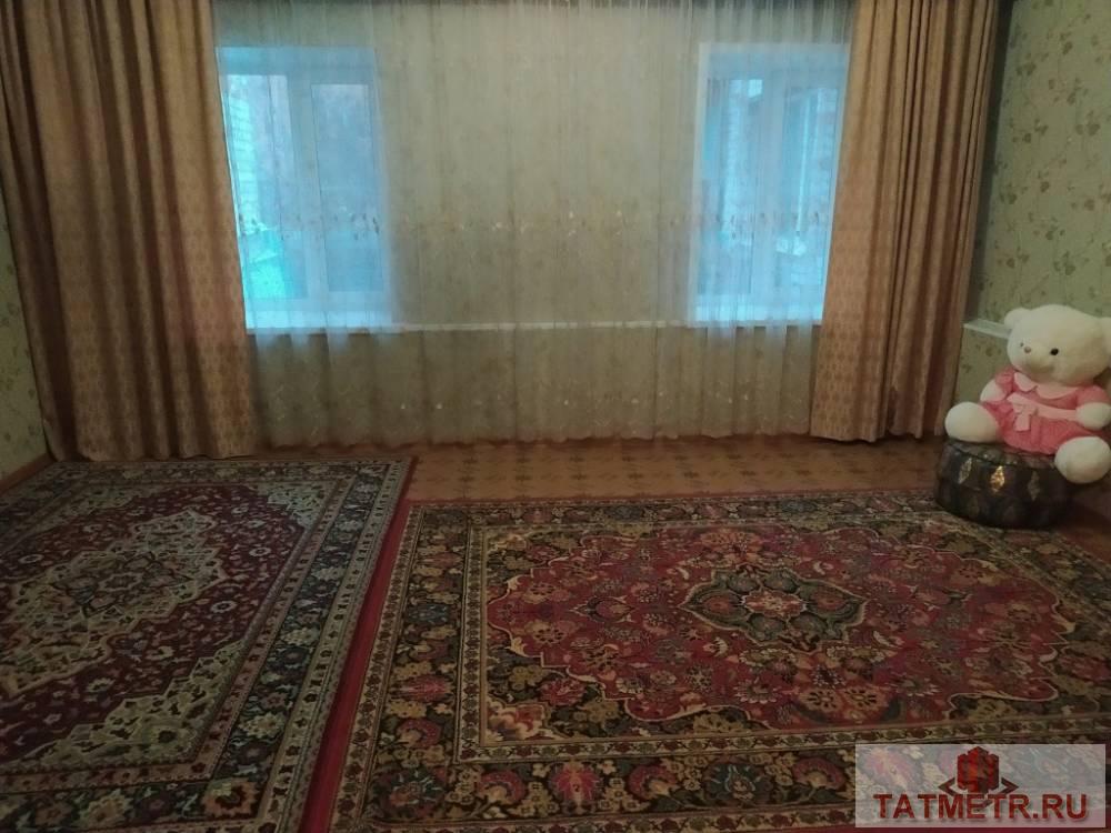 Продается  шикарный двухэтажный дом в пгт. Васильево. На первом этаже дома просторный светлый зал, кухня -мечта...