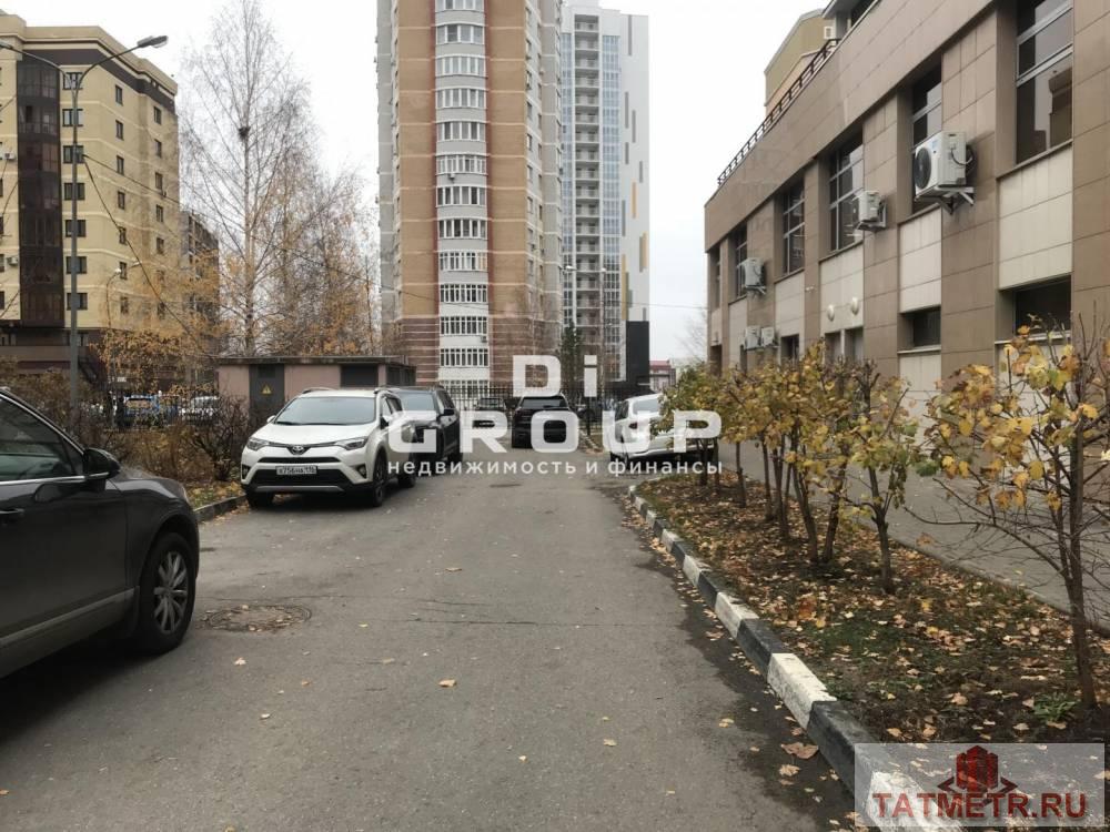 Продается помещение 284 м² в ЖК «21 век».  Основные характеристики:  — Второй этаж, отдельная входная группа;  —... - 1