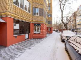 Продается нежилое помещение в Кировском районе на 1 этаже жилого...