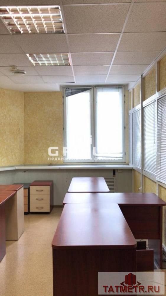Сдается офисное помещение 55 м2 из 2-ух кабинетов (25+30) по улице Голубятникова, д.20а Основные характеристики: —... - 9