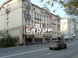 Сдается офис в центре города, в бизнес-центре по улице Бутлерова,...