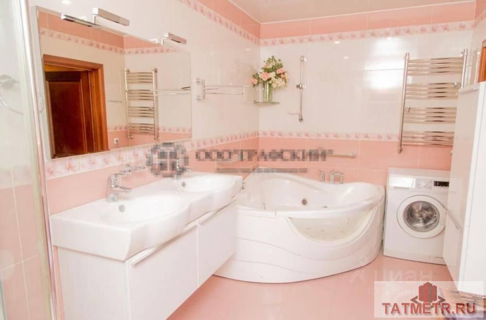 Продается просторная четырехкомнатная квартира рядом с Кремлем. В квартире выполнен современный ремонт из дорогих... - 12