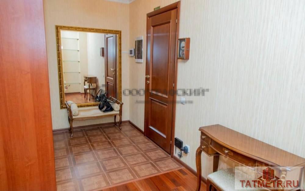 Продается просторная четырехкомнатная квартира рядом с Кремлем. В квартире выполнен современный ремонт из дорогих... - 22