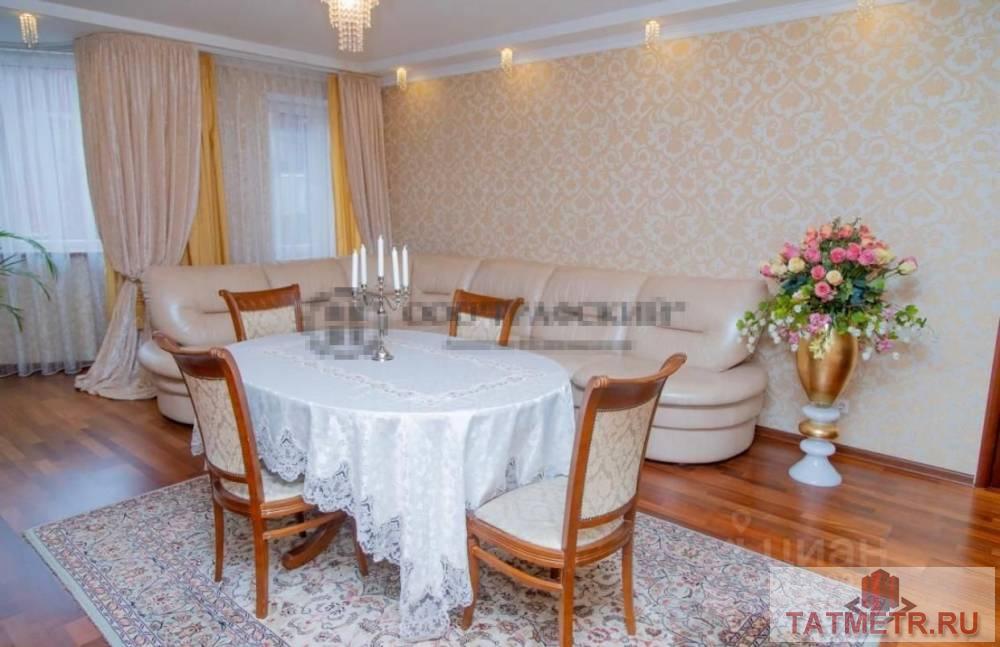 Продается просторная четырехкомнатная квартира рядом с Кремлем. В квартире выполнен современный ремонт из дорогих... - 3